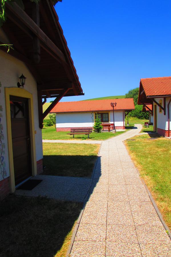 Chata U Vinara Milana, Tatralandia Liptovský Mikuláš Exterior foto